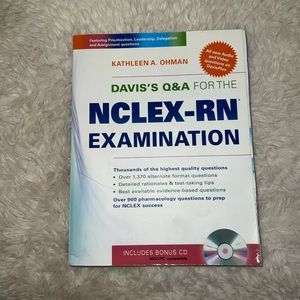 Nursing DAVIS NCLEX prep textbook